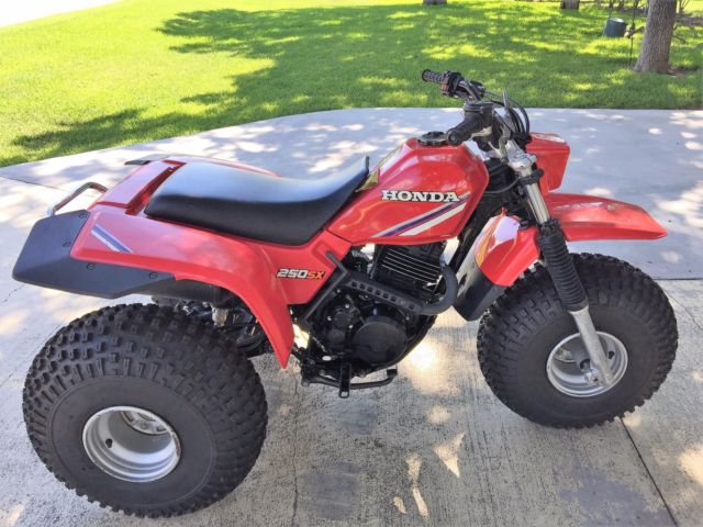 1985 HONDA ATC 250SX (Red/--)