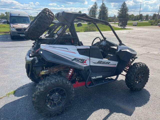 2019 Polaris Industries RZR RS1 (White/--)